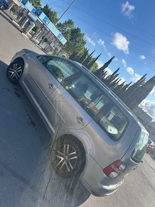 Volkswagen Touran 2010