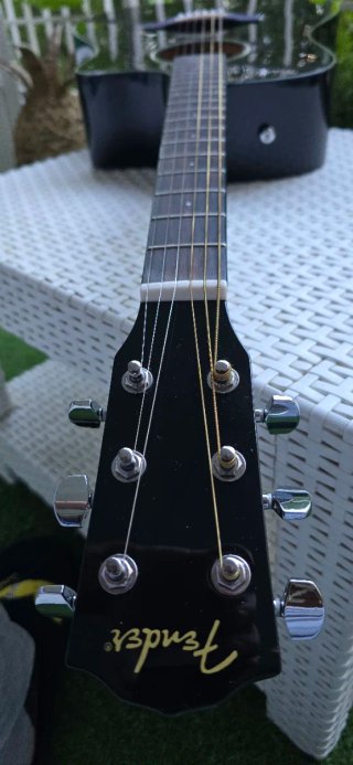 Guitarra Electroacústica Fender Negra