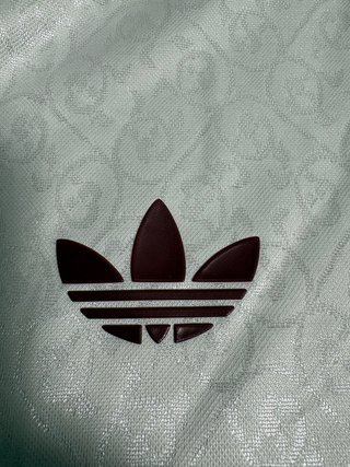 Camiseta España Adidas Talla L versión jugador