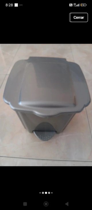 Pack 2 cubos con pedal plástico