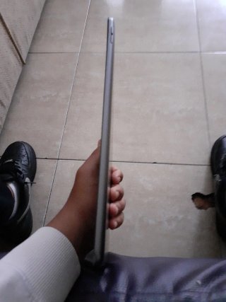 iPad Apple Gris