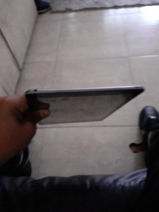 iPad Apple Gris