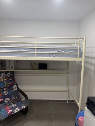 Estructura Cama Alta Ikea con Estante