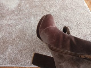 Botines de terciopelo con tacón,rosa nude