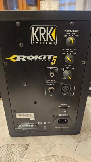 Altavoces KRK Rokit 5