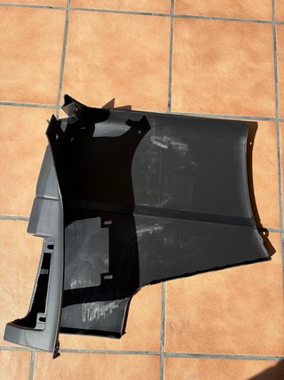 Esquina parachoques trasero Renault Trafic
