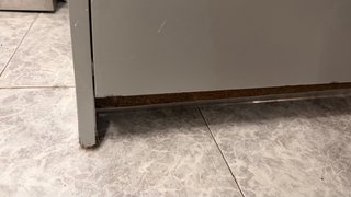 Zapatero gris de madera
