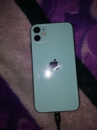 iPhone 11 64GB