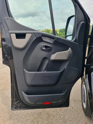 Nissan NV400 2014