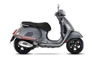 Vespa GTS Super Sport 300 Gris. 2021.  10.000 km