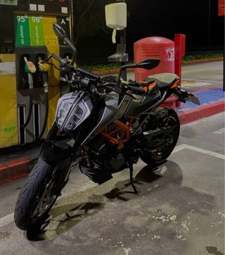 KTM Duke 125 Naked Negra/Gris/Naranja