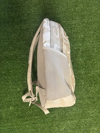 Mochila Under Armour Camuflaje Beige