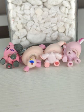 4 Littlest Pet Shop LPS
