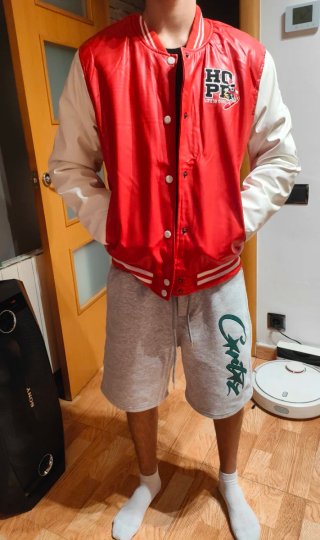 Chaqueta tipo High School americana