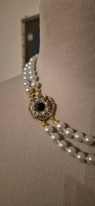Collana perle alta bigiotteria