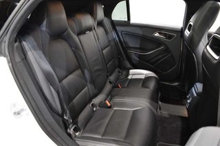 Mercedes CLA SHOOTING BRAKE 200D 136CV 7-G DCT AMG