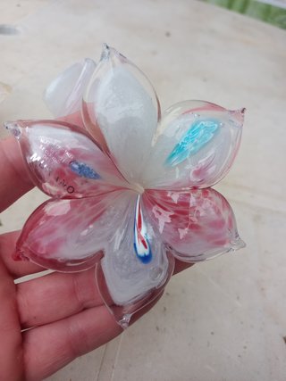 Coppia portacandele in vetro a forma di fiore