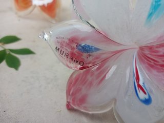 Coppia portacandele in vetro a forma di fiore