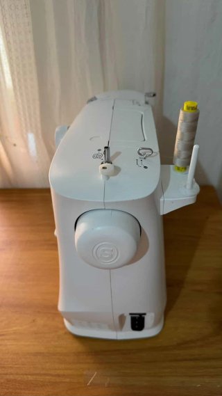 Máquina de coser Singer M1505