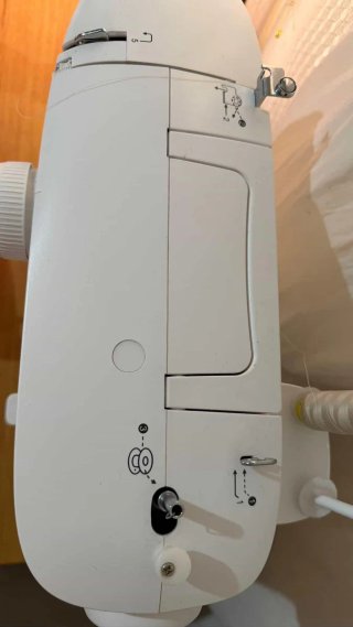 Máquina de coser Singer M1505