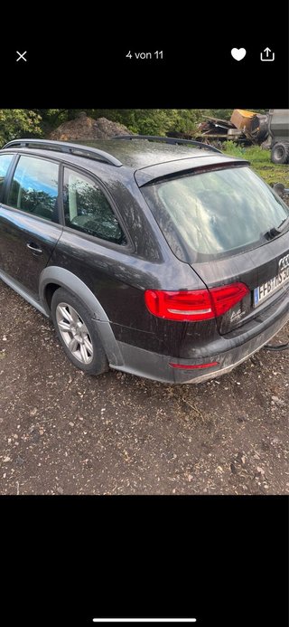 Audi A4 Allroad 2011