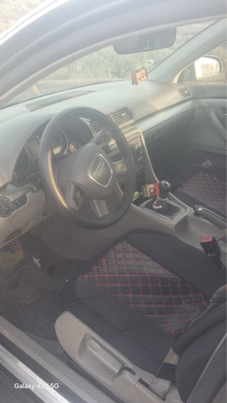 Vendo Audi A4 2.0TDI  ano 2005 230 000km