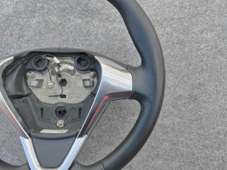 Volante de cuero Ford fiesta 2015