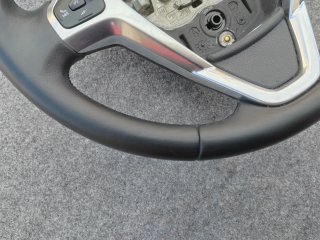 Volante de cuero Ford fiesta 2015