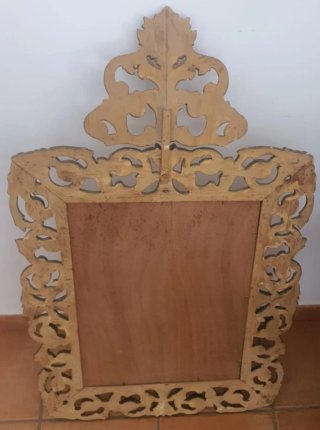 Precioso espejo cornucopia dorado estilo Luis XV