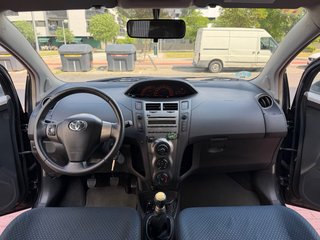 Toyota Yaris 2010