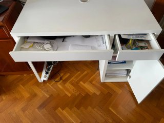 Escritorio blanco Ikea 105x50 cm
