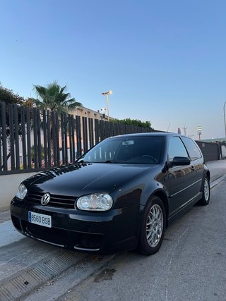 Volkswagen Golf 4 GTI
