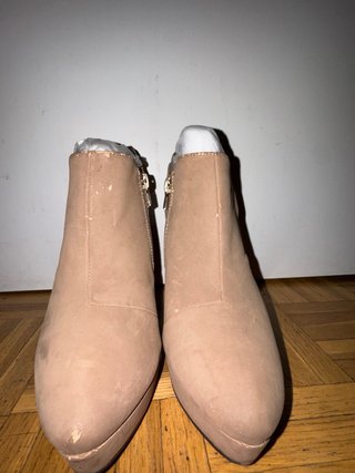 Botines tacón elegantes beige