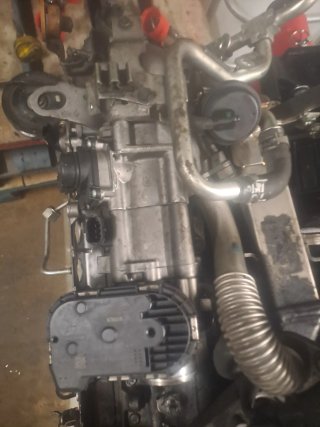 Válvula EGR M9R 2.0 dCi Renault Nissan