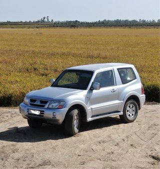 Mitsubishi Montero 2004
