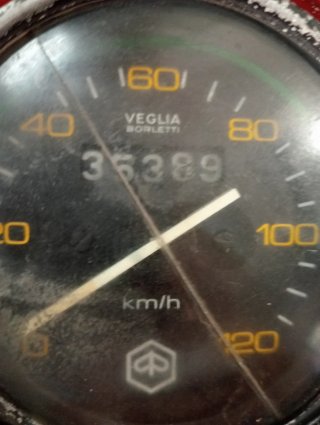Vespa 200 DN Roja