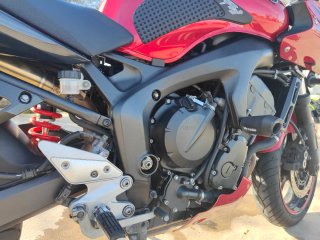 Yamaha FZ6 S2  Roja y Negra