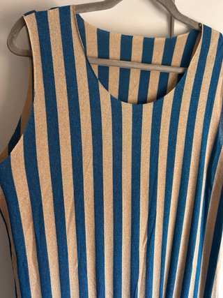 Vestido largo de rayas beige y azul