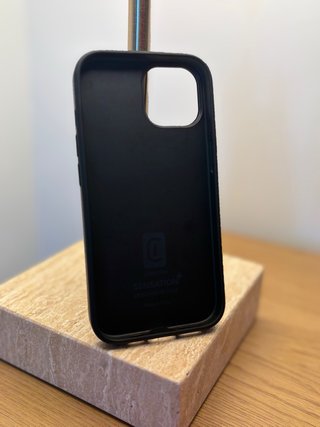 Funda Silicona CellularLine iPhone 15 Negra