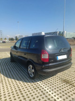Opel Zafira 2004