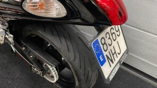 Suzuki Hayabusa 1300 Negra y Roja