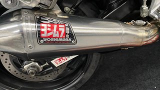 Suzuki Hayabusa 1300 Negra y Roja