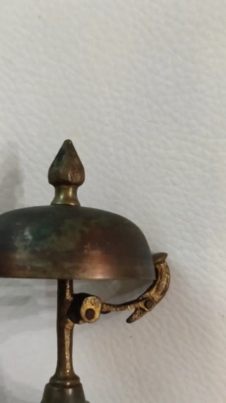 Campanello da tavolo in ottone