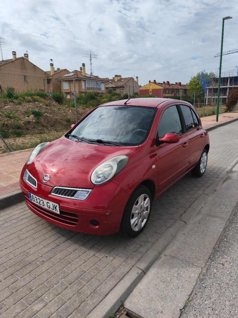 Nissan Micra 2008 - foto 1