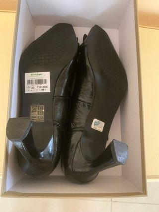 Zapatos de tacón negros Latouche