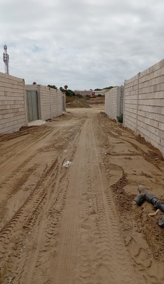 Parcela cerrada con luz y acceso privado-El ZabaL