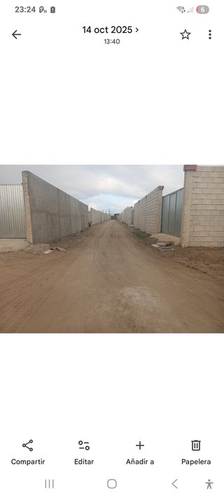 Parcela cerrada con luz y acceso privado-El ZabaL