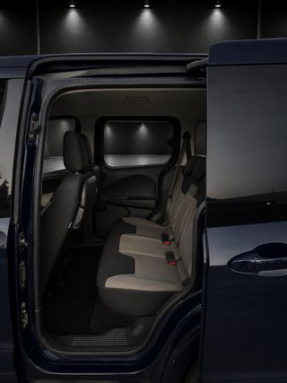 Ford Tourneo Courier 2017 160€/MES