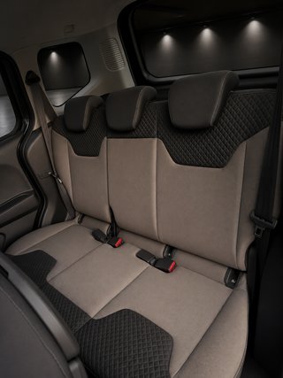 Ford Tourneo Courier 2017 160€/MES