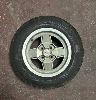 Llanta FIAT Clásica 13" con Neumático 155/80 R13
